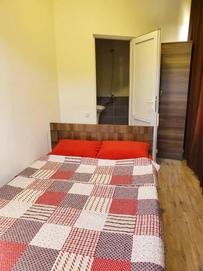 Doppel-/Zweibettzimmer mit eigenem Bad