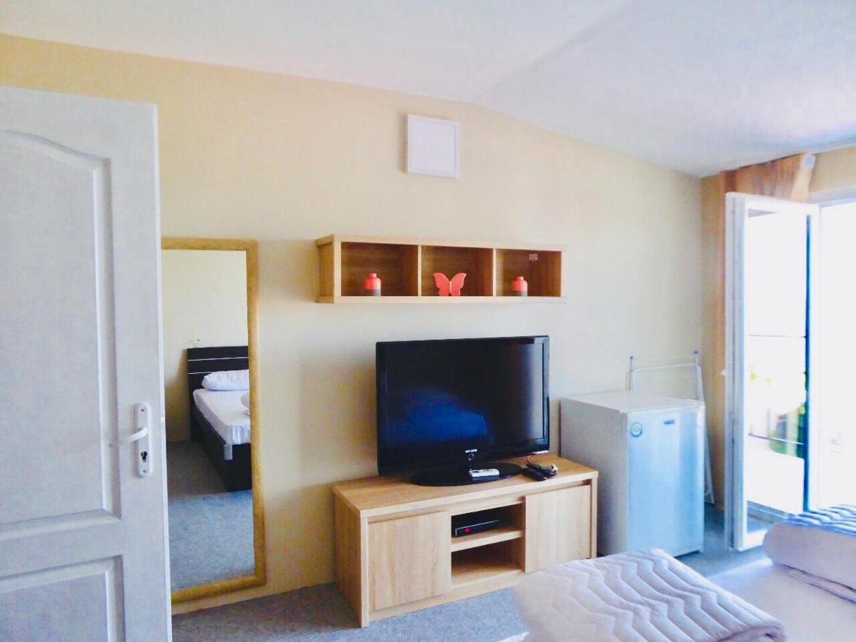 Doppelzimmer mit Balkon