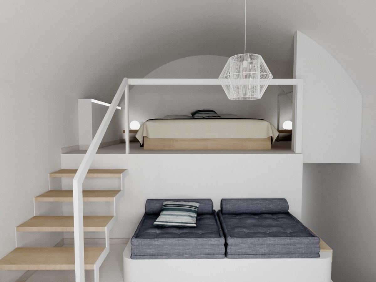 Compact Two-Bedroom Sea View Suite with Seasonal Outdoor Hot Tub