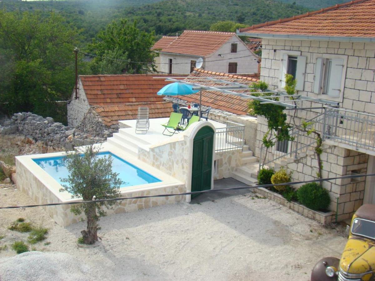 B&B Trogir - Stone house Zgogo - Bed and Breakfast Trogir