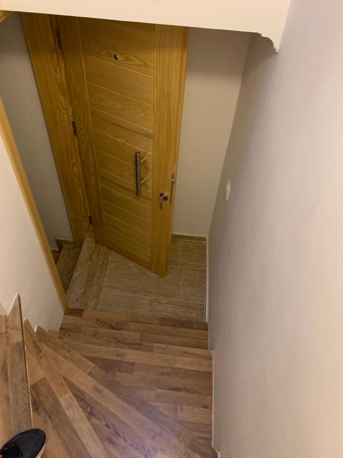 The Townhouse Apartment - Ferienwohnung