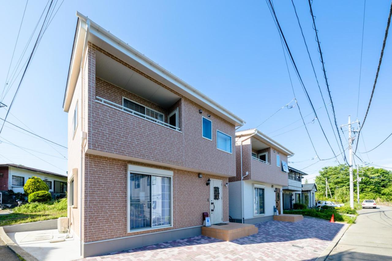 villa hanasaku 富士河口湖町A棟 - Bed and Breakfast