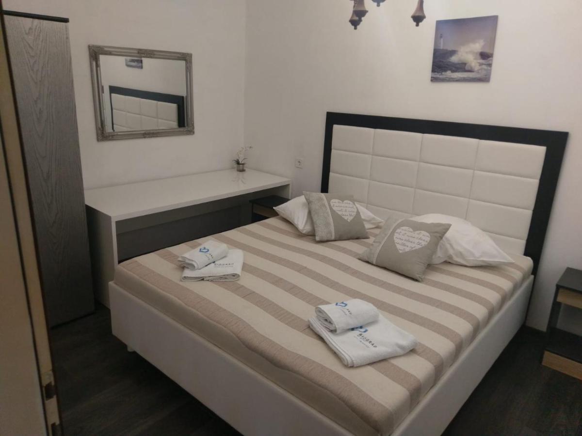 B&B Biograd na Moru - Apartment Martina - Bed and Breakfast Biograd na Moru