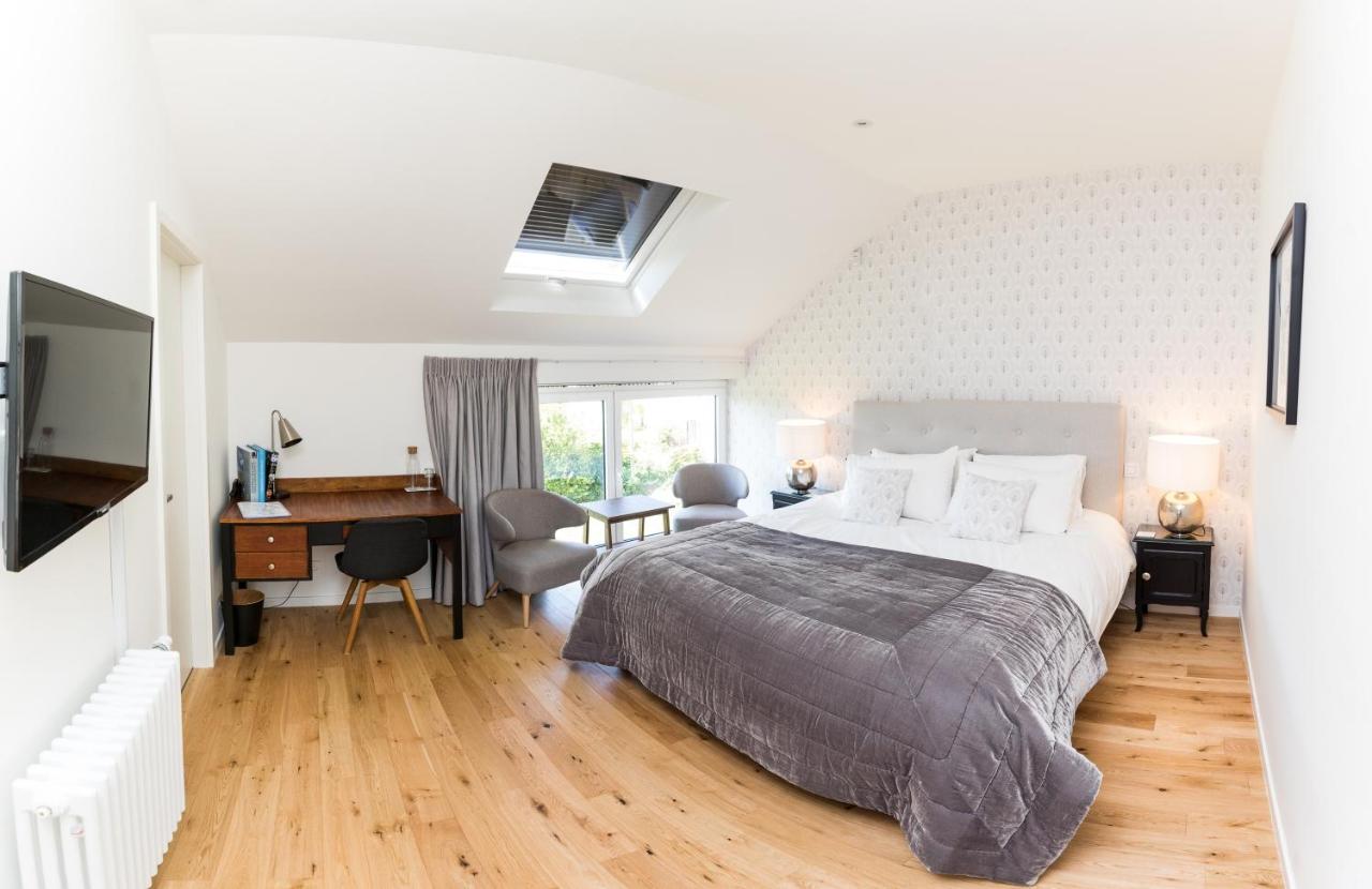Deluxe Double Room with Shower