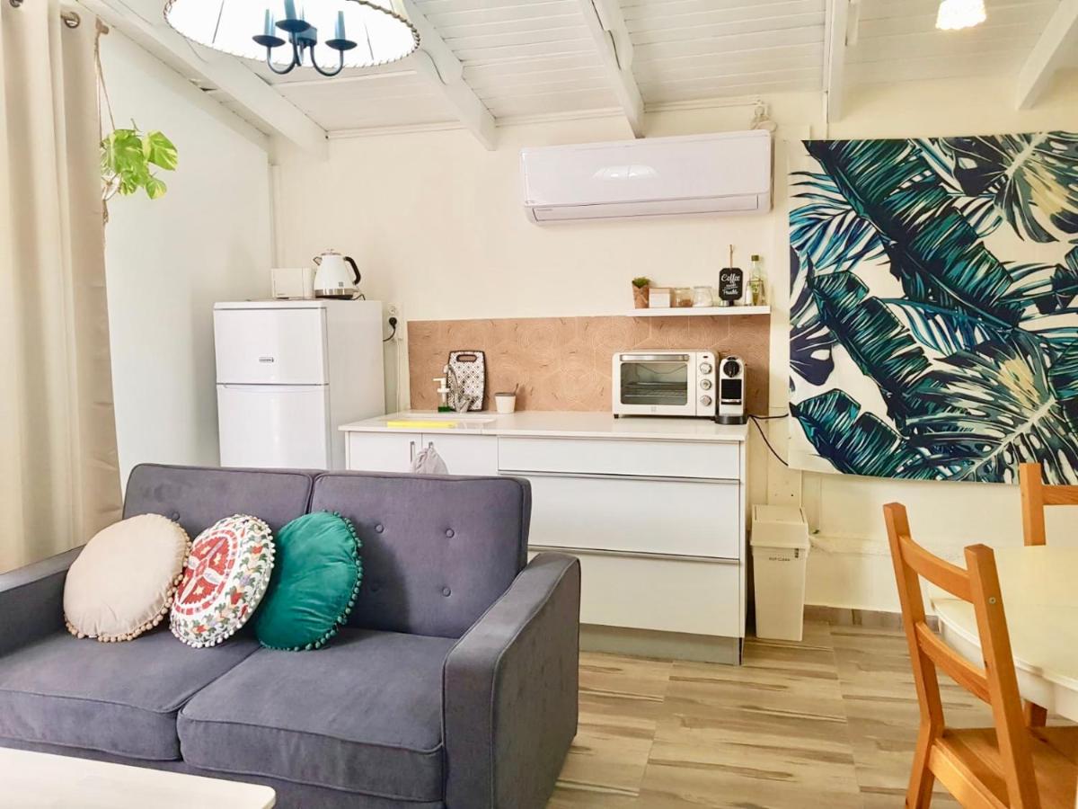 Apartment with Garden
