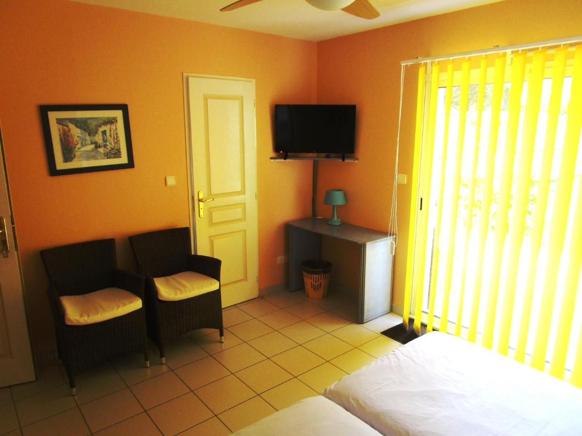 Large Double Room