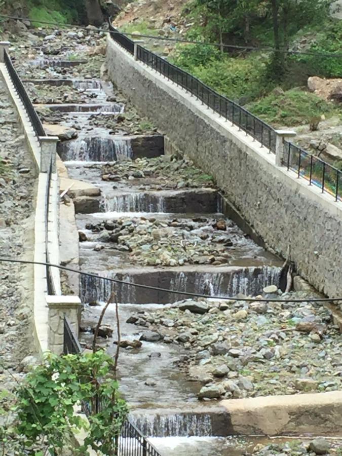 Behice Köyü Yol Daire | Behice Köyü Yol, 53750 Çamlıhemşin | +90 538 855 20 82