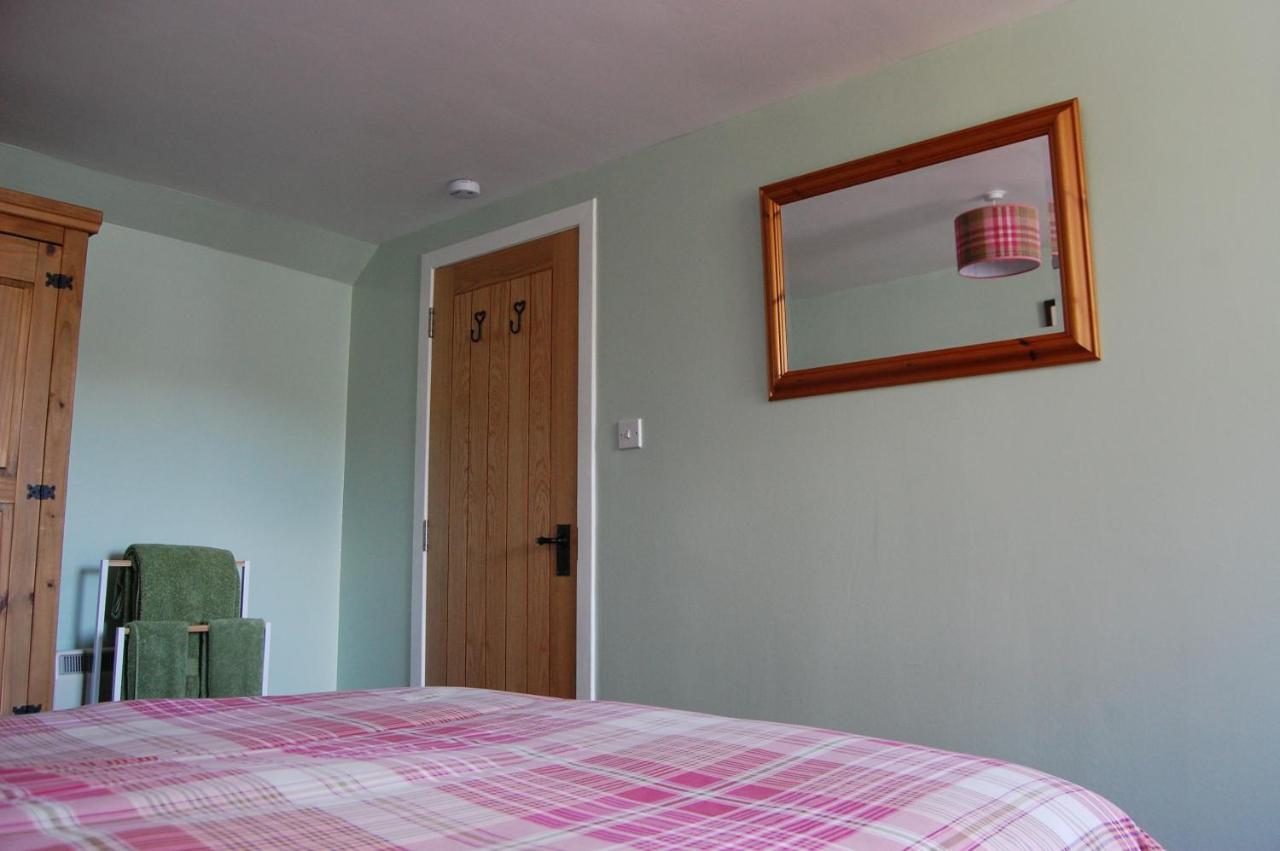 Camera Matrimoniale/Doppia con Letti Singoli