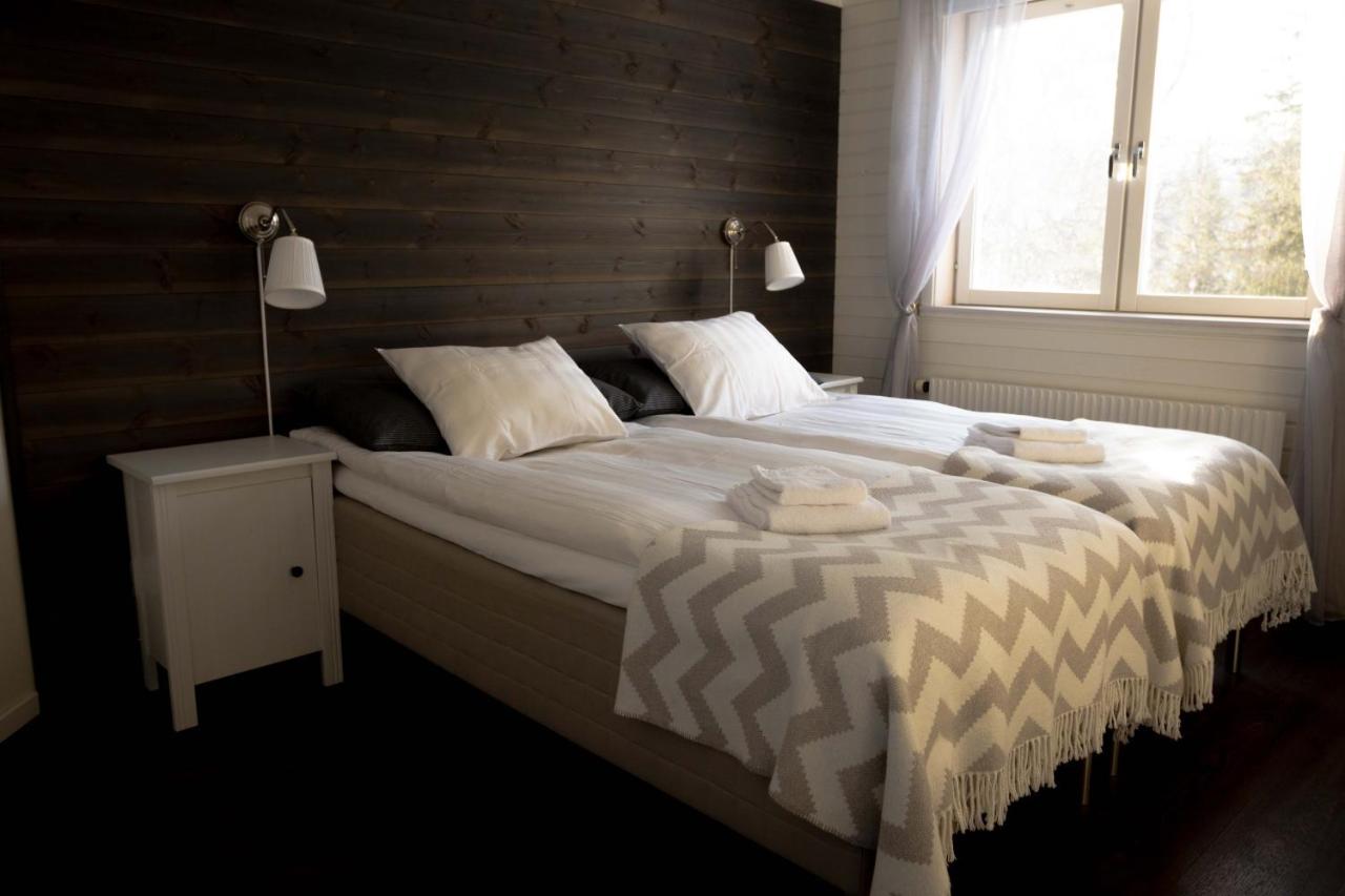 Double or Twin Room with Bathroom
