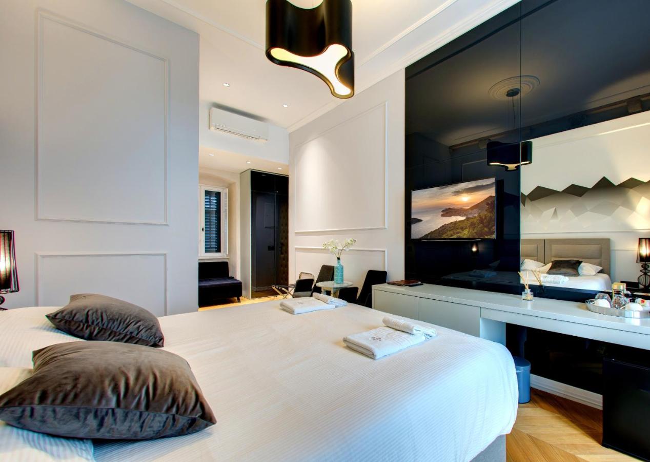 Double Room with Balcony (2 Adults + 1 Child)