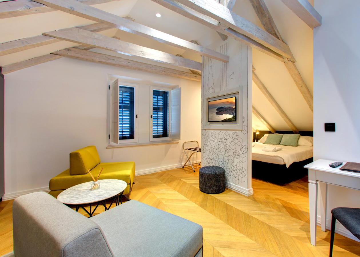 Studio with Balcony
