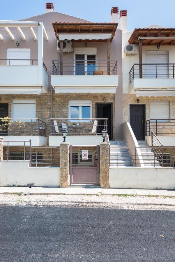 Nikiti Maisonette on the beach by Luxlikehome - Ferienwohnung Nikiti