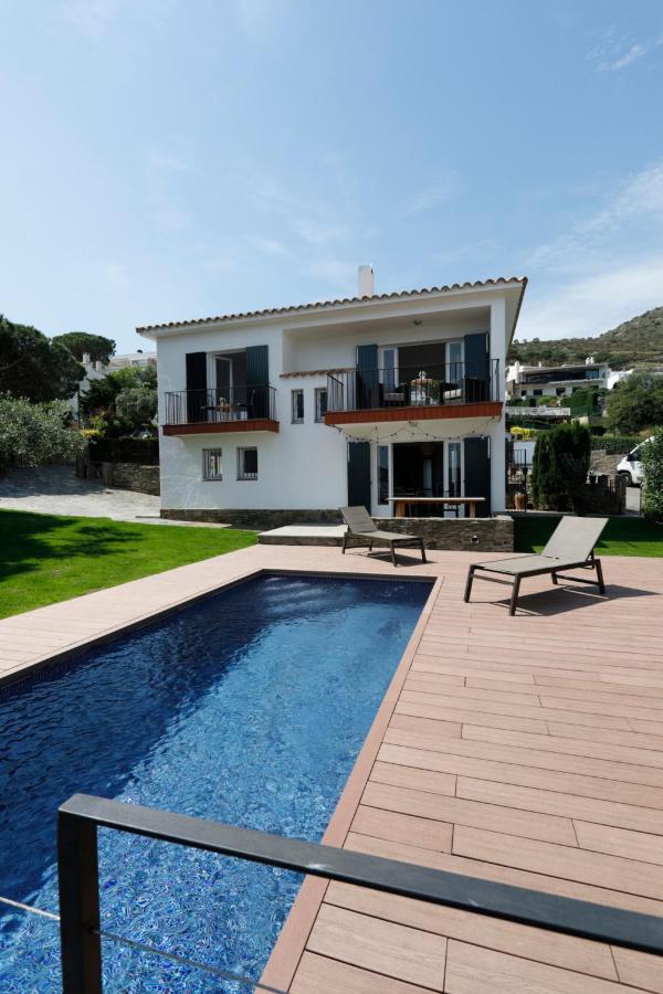 Ideal house for families with pool - Bed and Breakfast el Port de la Selva