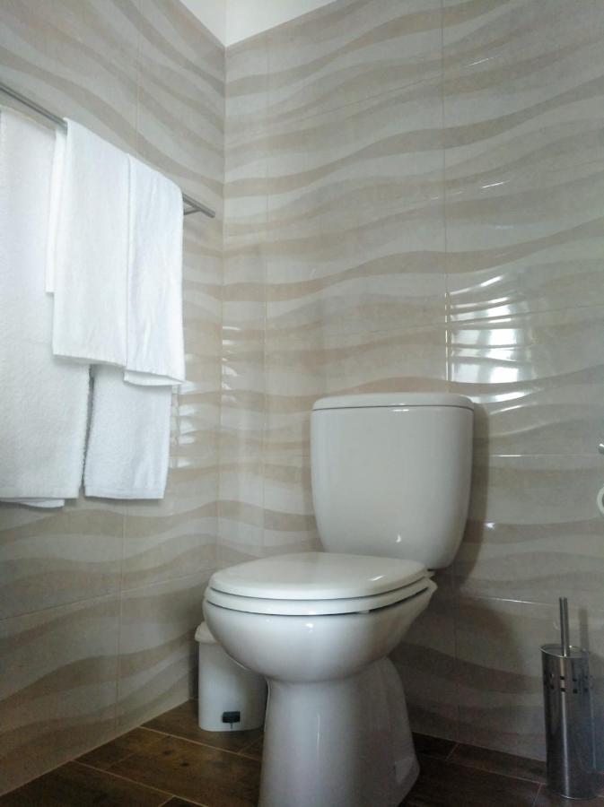 Zweibettzimmer mit eigenem Bad