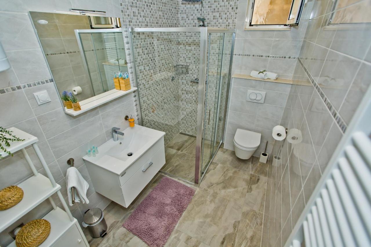 Two-Bedroom Apartment with Sea View