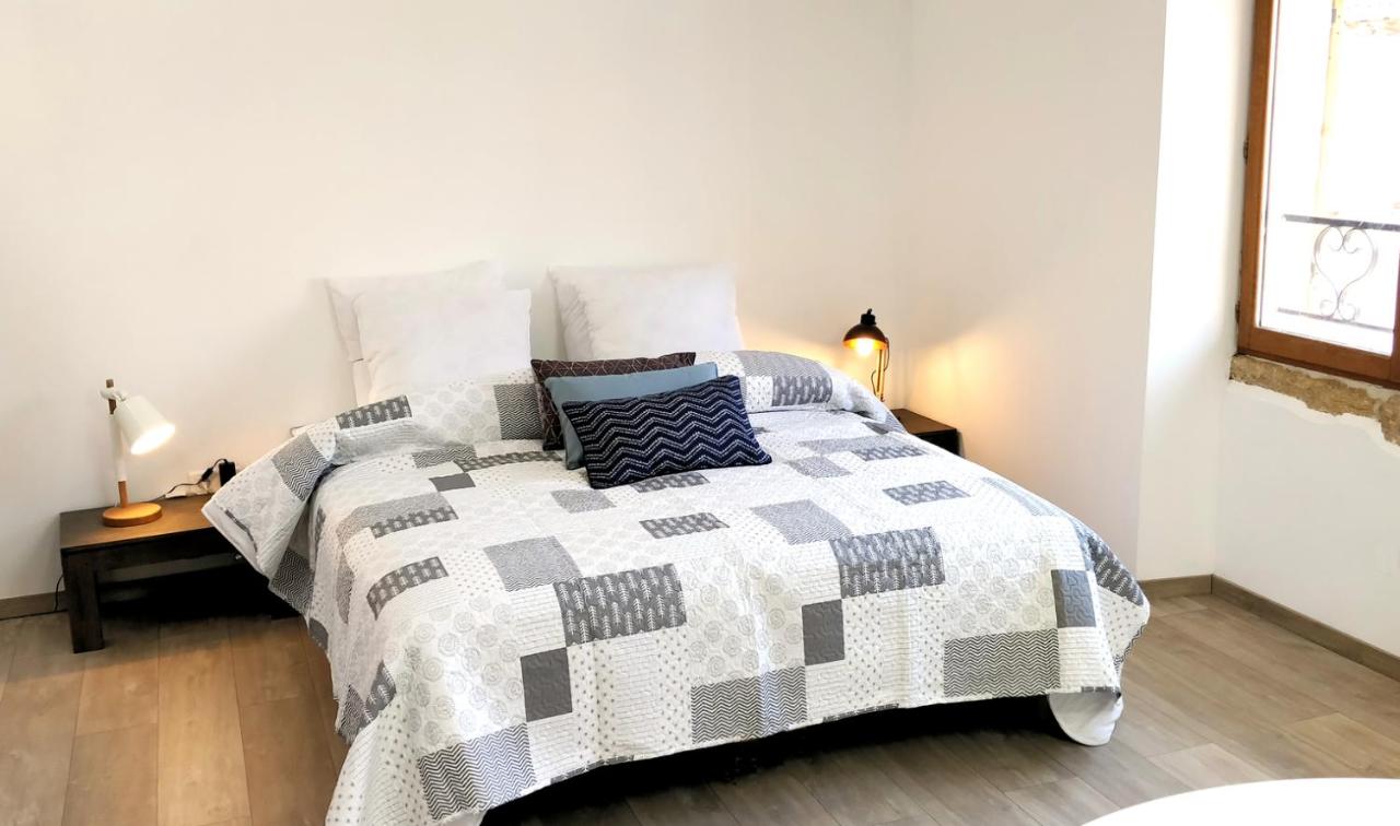 Au Coeur du Vieux Village - Ferienwohnung Saint-Chamas