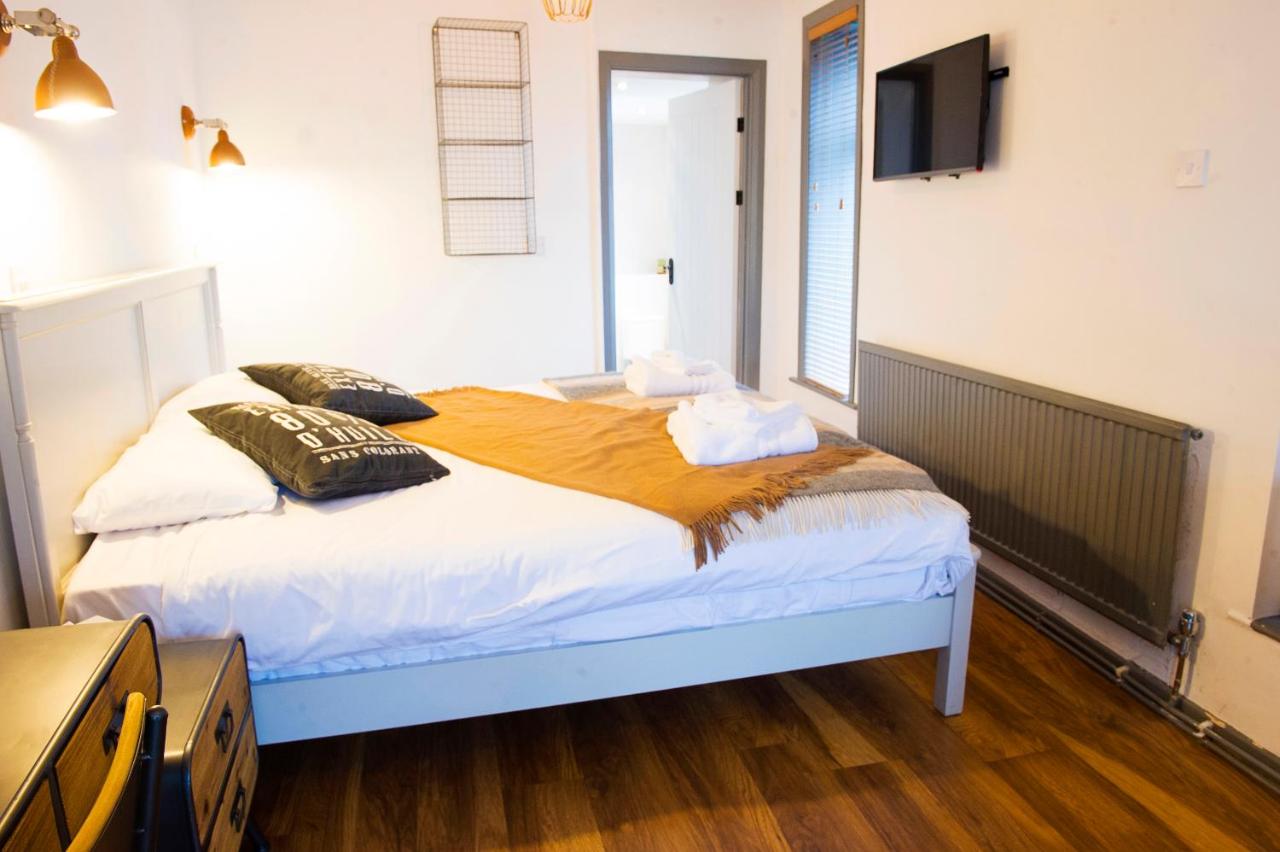 Luxury Triple Room