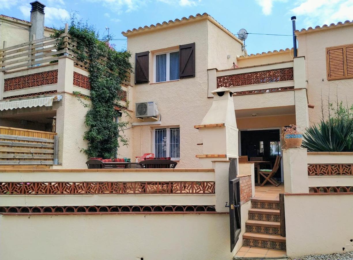 VACAY Villa Montemar, aire libre, sol, en la Costa Brava, L'Escala! - B&B
