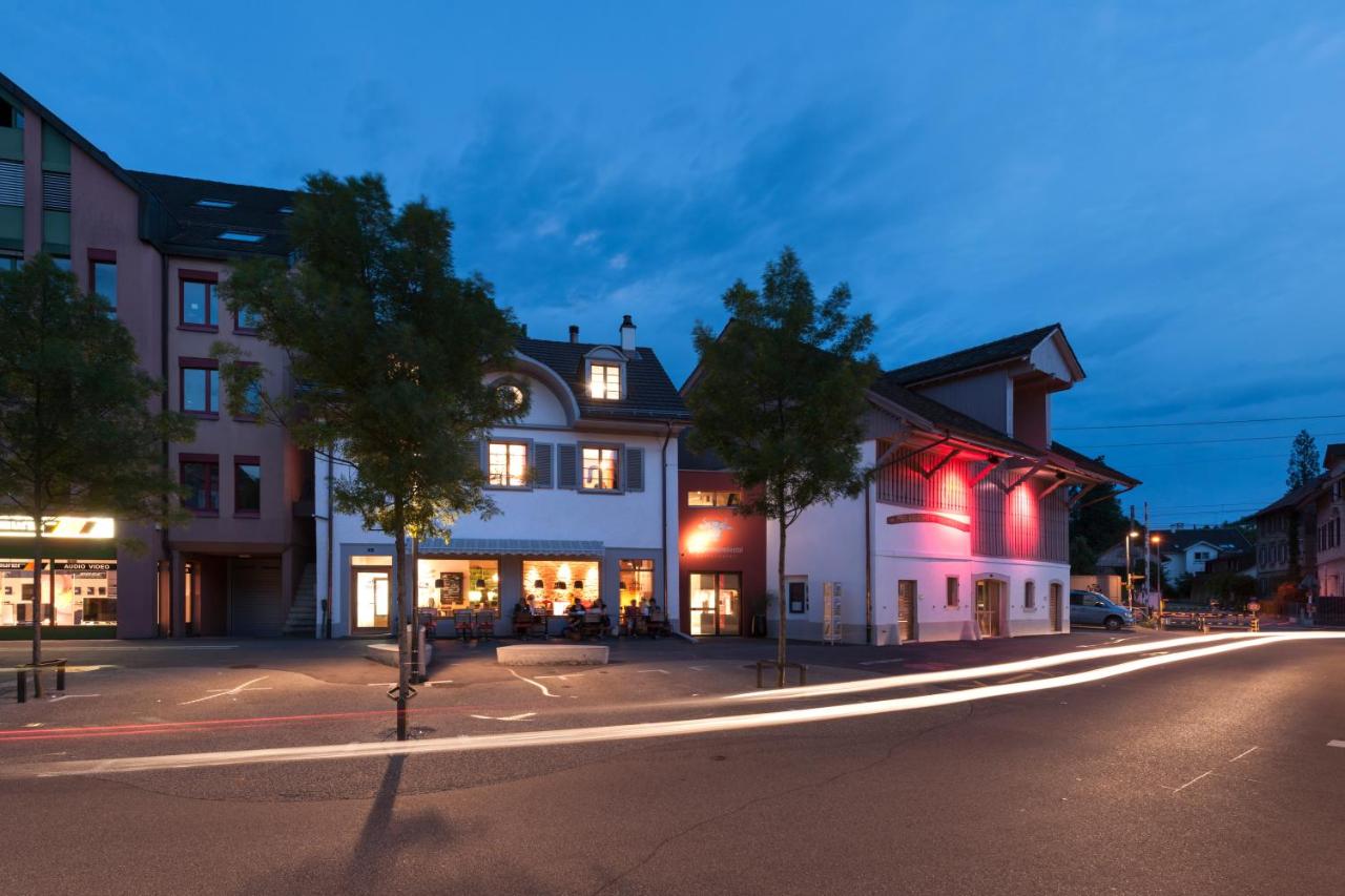 B&B Liestal - Kulturhotel Guggenheim - Bed and Breakfast Liestal