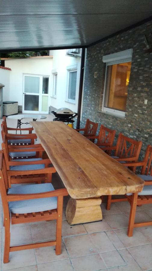 VILLA ČEH - Bed and Breakfast Gabrovica pri Črnem Kalu