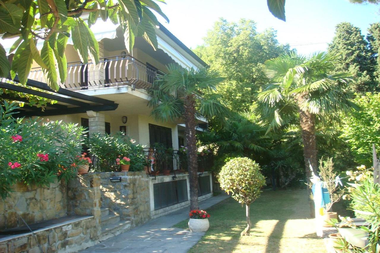 Luxury Apartments PORTO, free parking - B&B