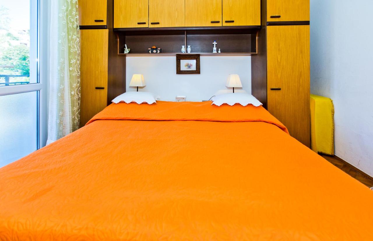 Queen Room with Balcony