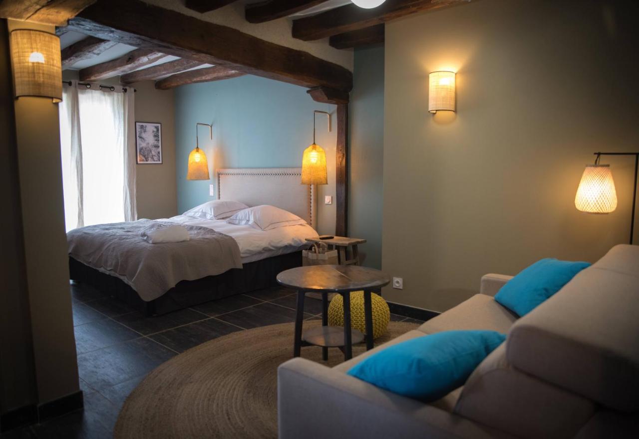 Deluxe King Suite