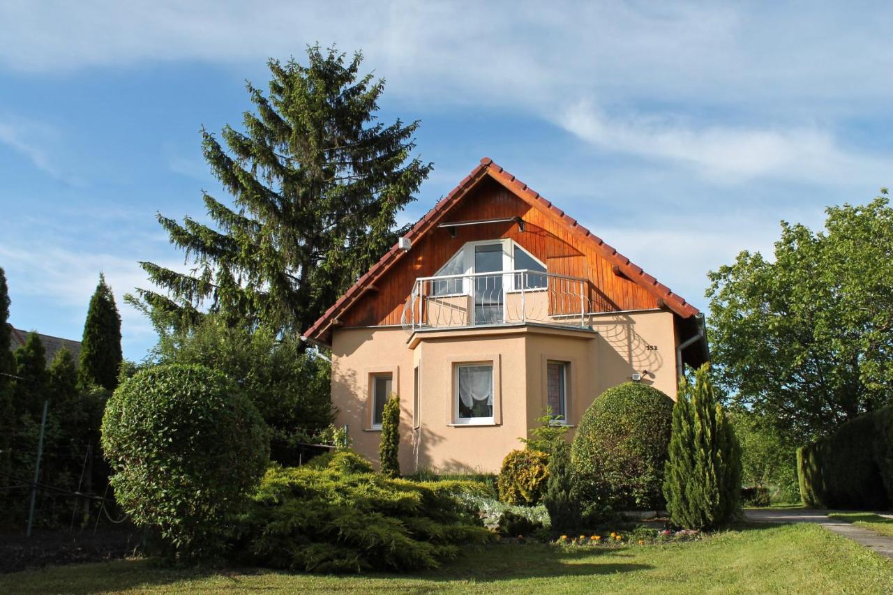 Cottage near Slovakiaring - B&B Mihálfai Majer