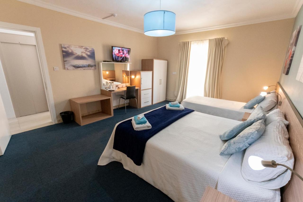 Standard Triple Room with Balcony