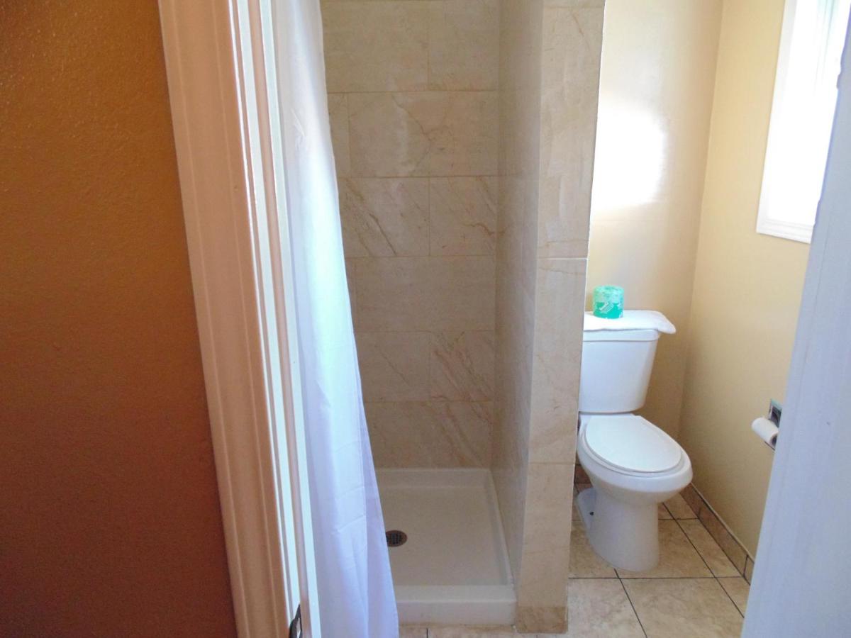 Tweepersoonskamer met 2 Tweepersoonsbedden