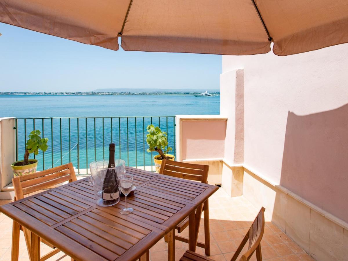 Appartamento Maniace - Ferienwohnung Syrakus