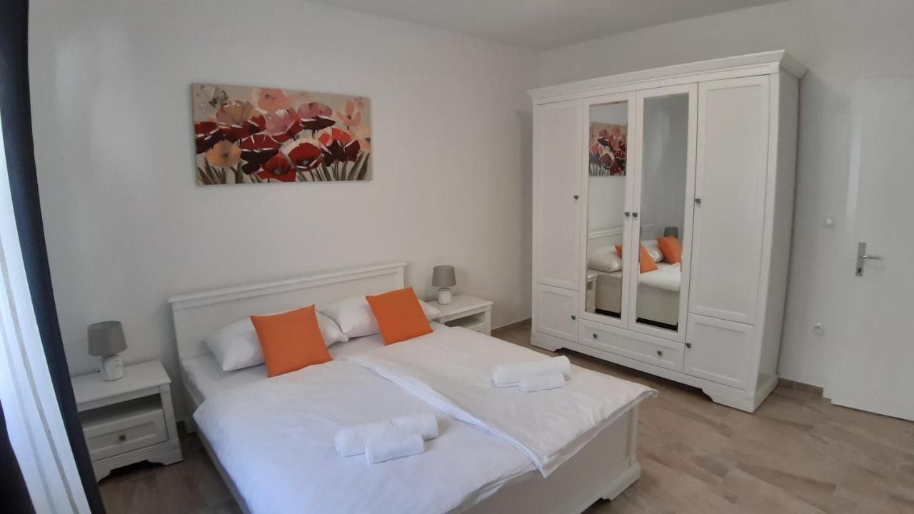 B&B Starigrad-Paklenica - Relax - Bed and Breakfast Starigrad-Paklenica