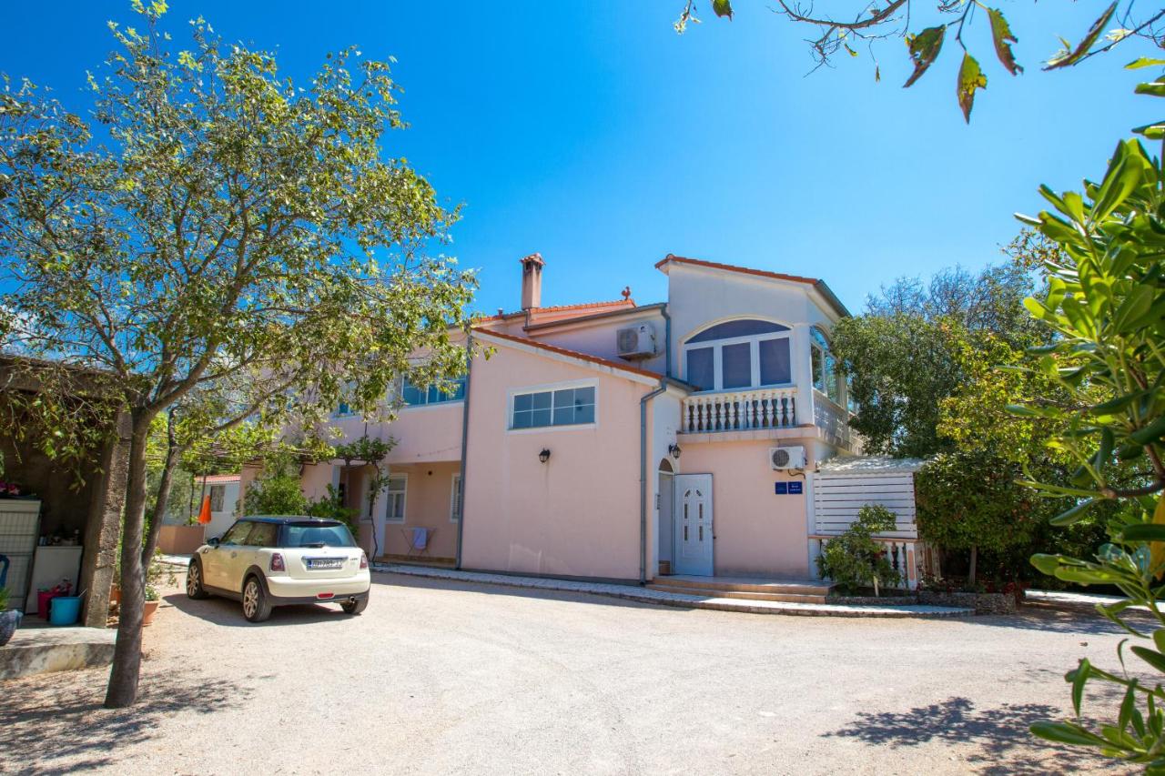 Apartments Vesela - B&B