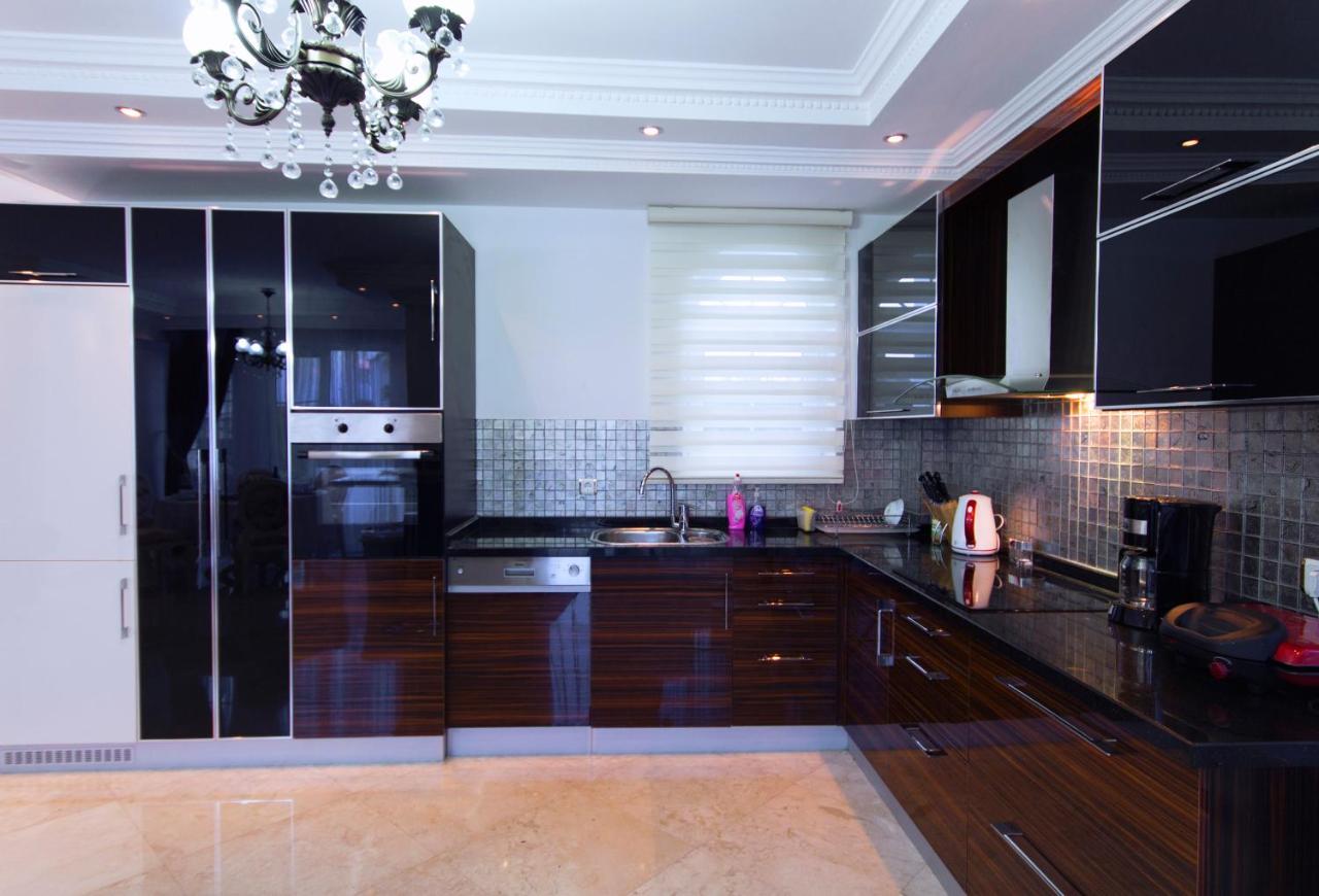 Helios Luxurery villa | cumhuriyet cd no 25/5 active emlak BELEK SERİK ANTALYA, 07500 Belek/Mediterranean Region Turkey | +90 531 780 61 15