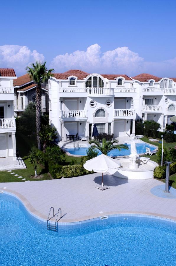 Helios Luxurery villa | cumhuriyet cd no 25/5 active emlak BELEK SERİK ANTALYA, 07500 Belek/Mediterranean Region Turkey | +90 531 780 61 15