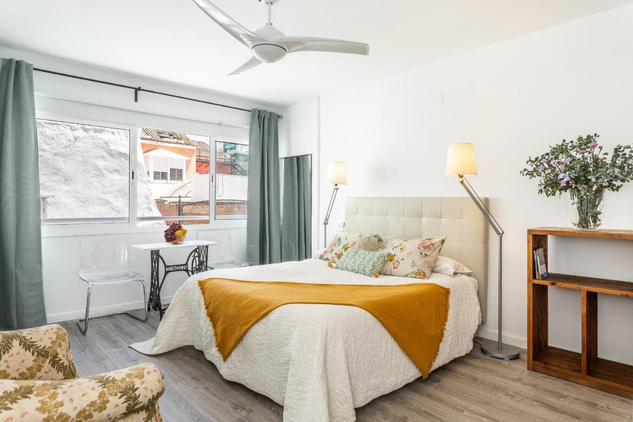 Waou Cosy I Sevilla Cathedral - B&B Sevilla