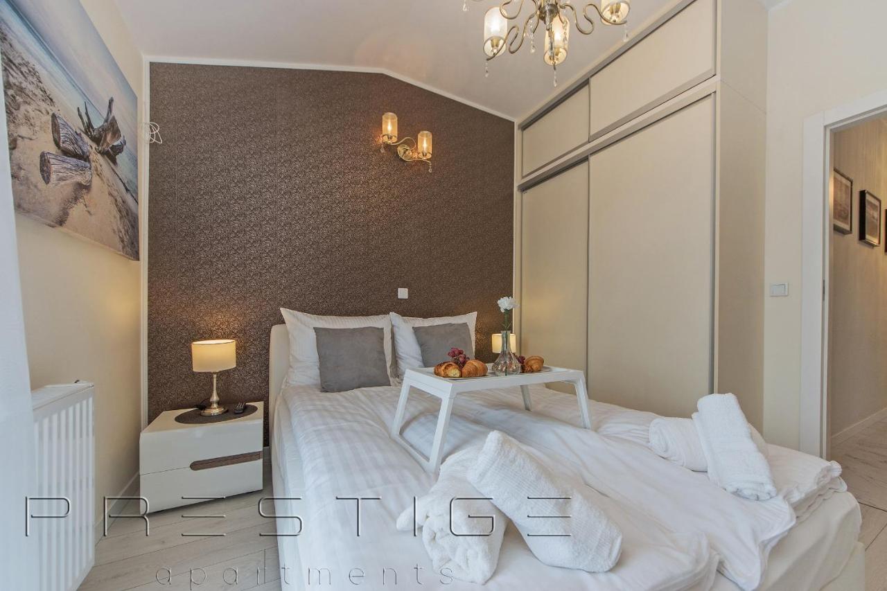 Superior Apartment with Private Parking Spot