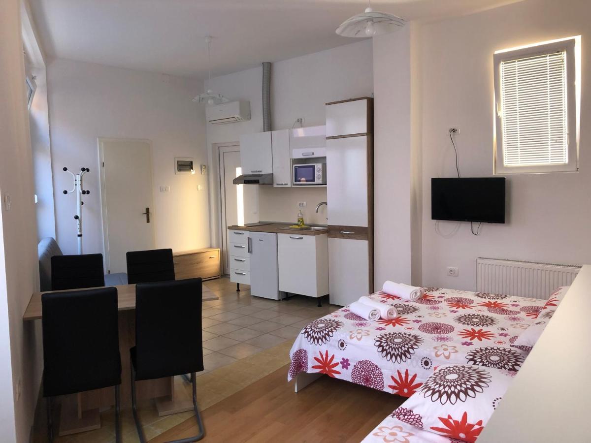 B&B Izola - Apartments & Rooms Nardin - Bed and Breakfast Izola