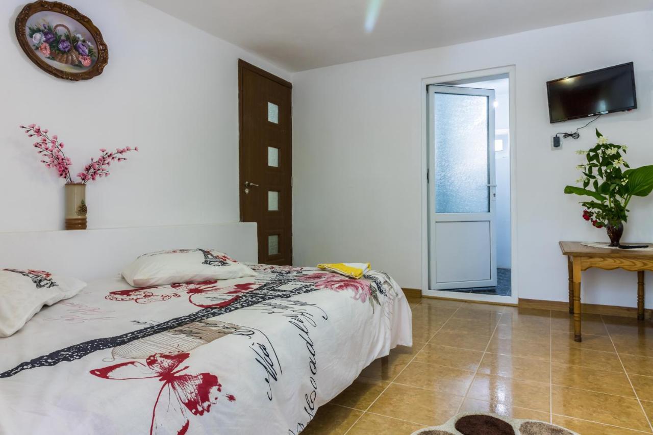 Vierpersoonskamer met Eigen Badkamer
