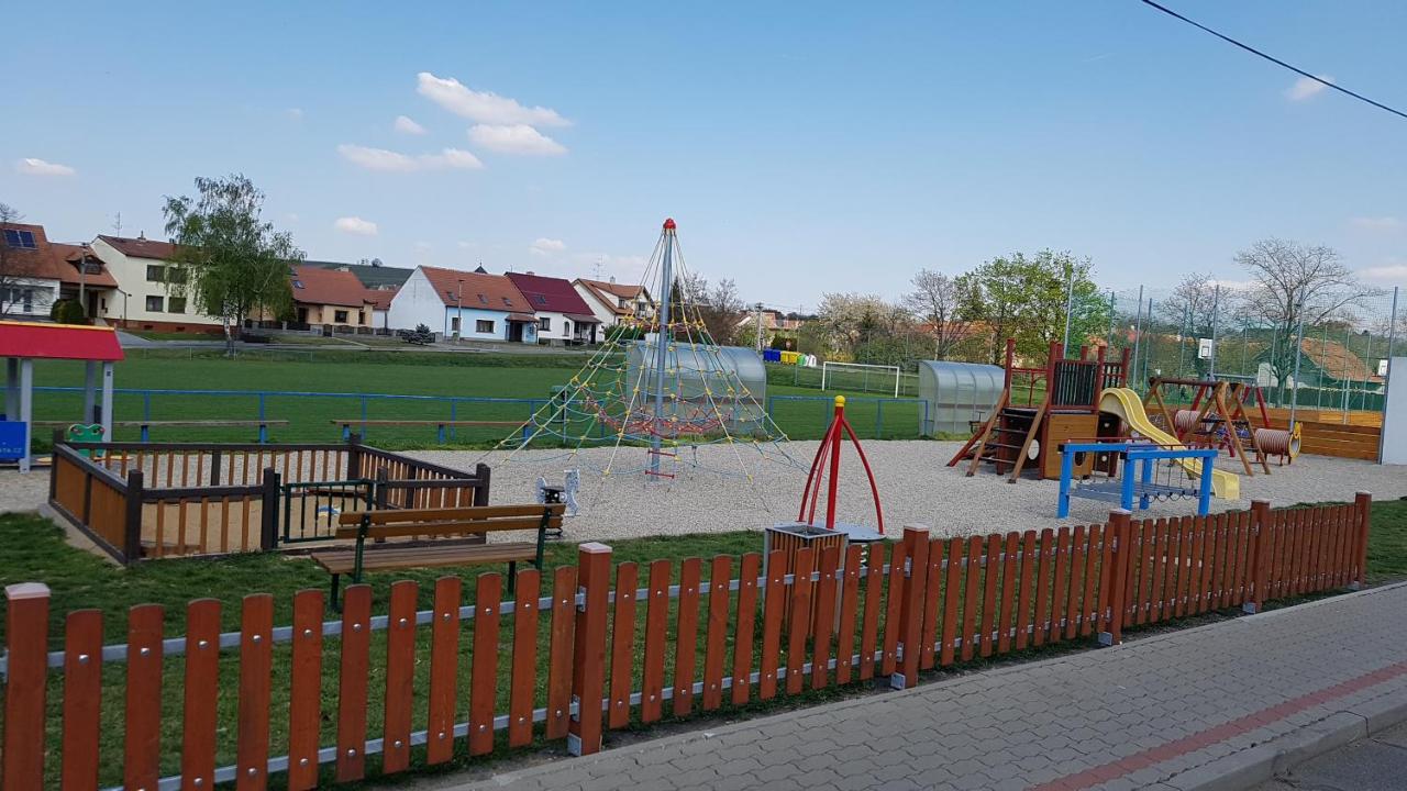 Apartmány pod Pálavou - B&B Starovičky
