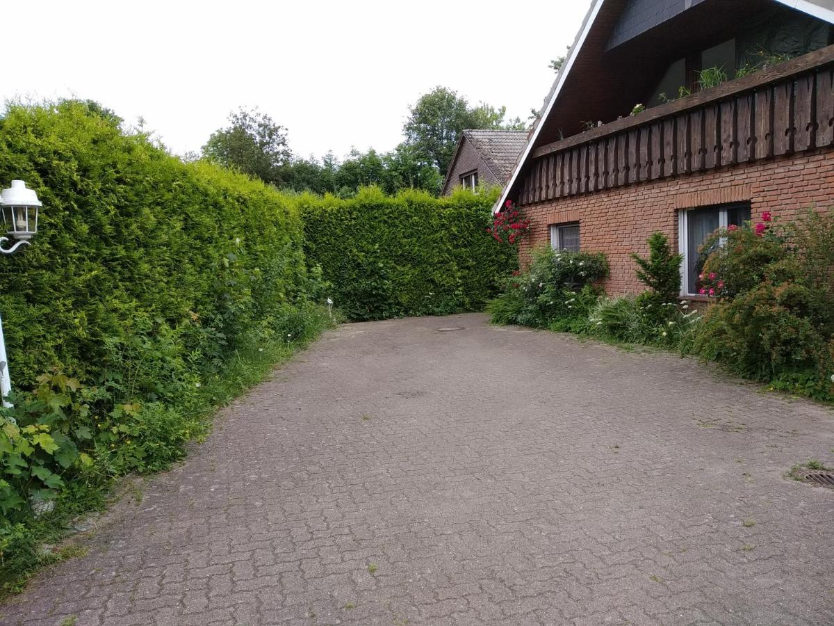 Große 3-Zimmer Wohnung in Bad Bramstedt mit Platz für 5 Personen - Chambres d'hôtes Bad Bramstedt