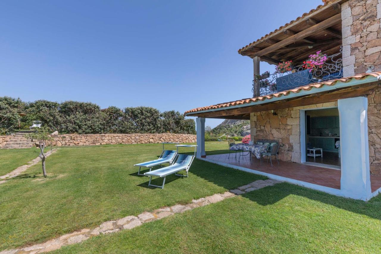Villa Iris with Pool - B&B