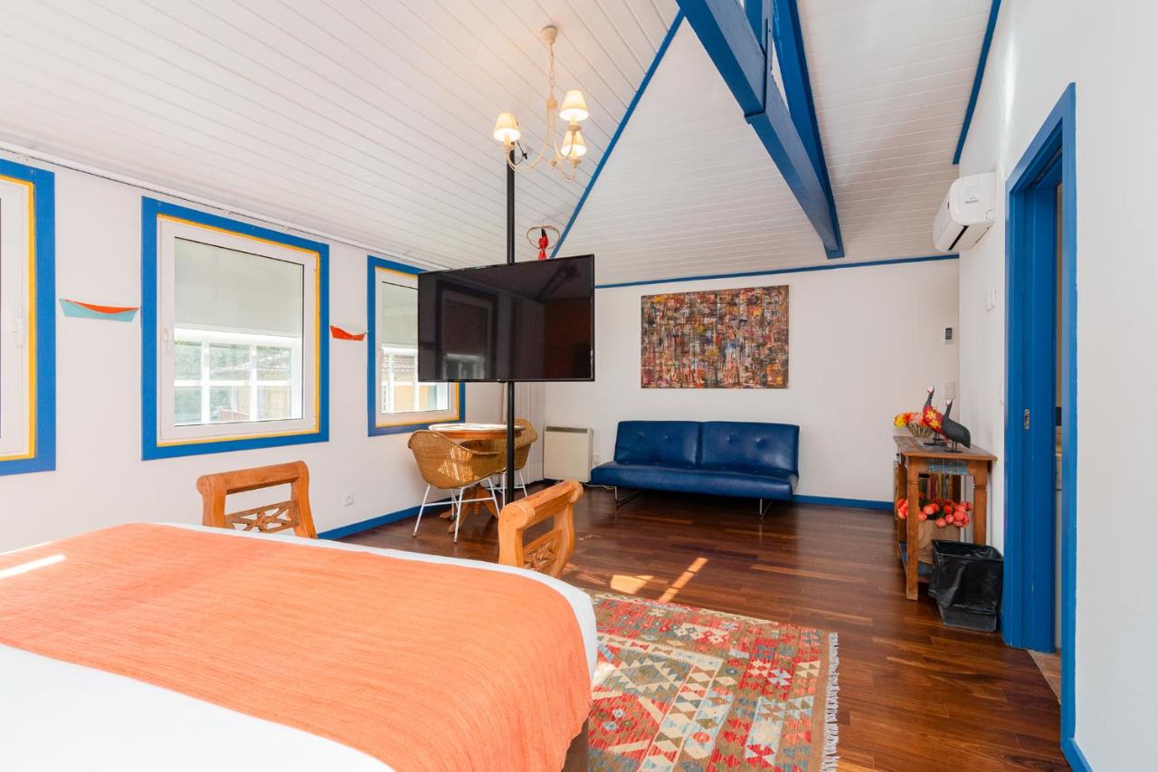 Deluxe Double or Twin Room with City View