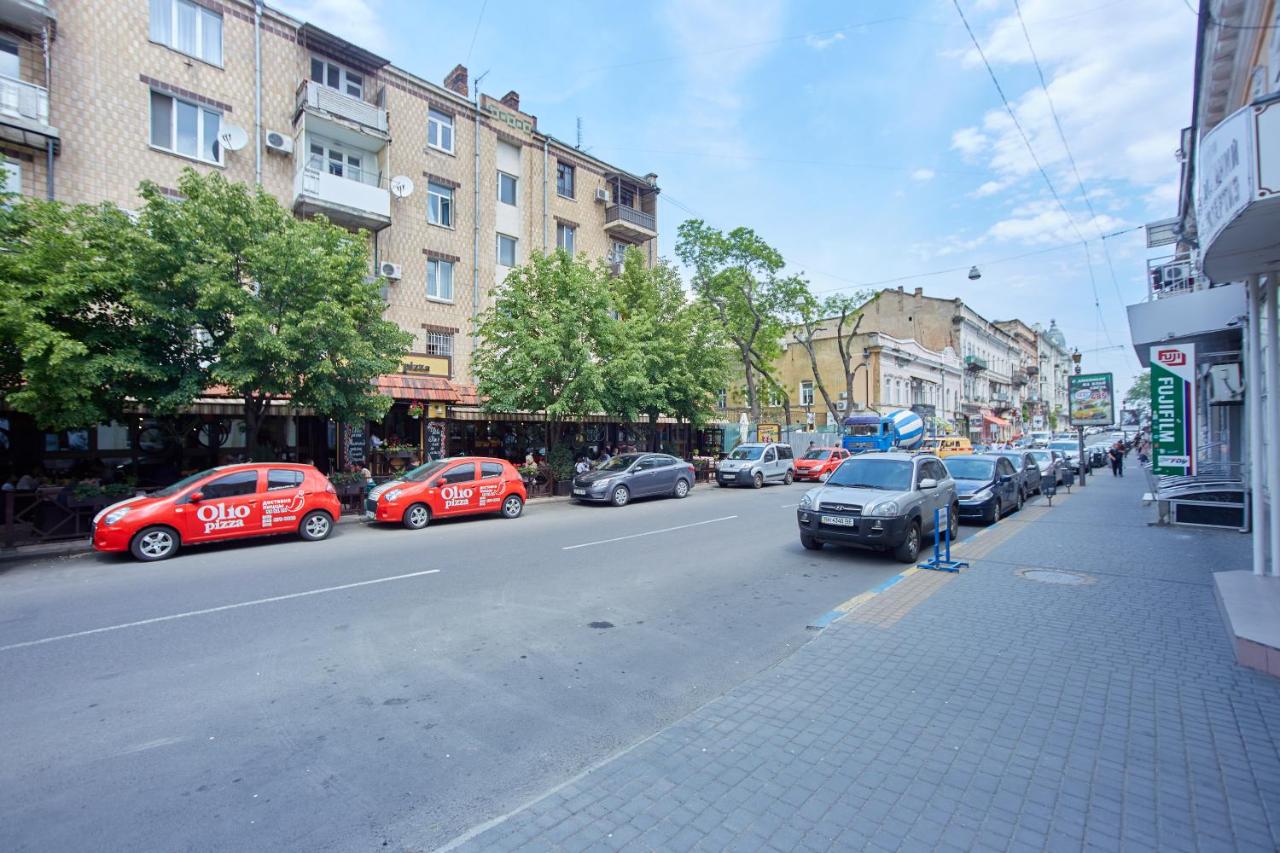 Langery Residence Central Apartments - B&B Odessa