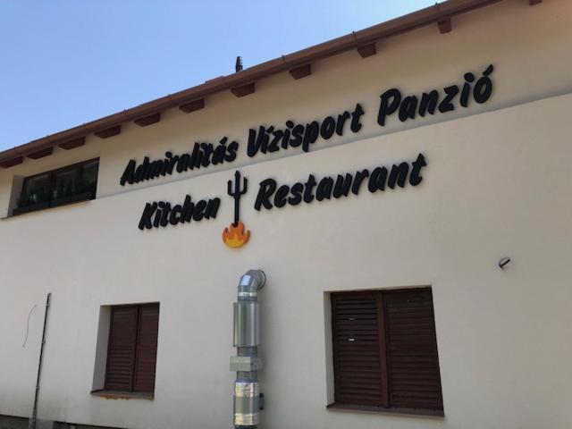 Admiralitás Kitchen and Restaurant - B&B