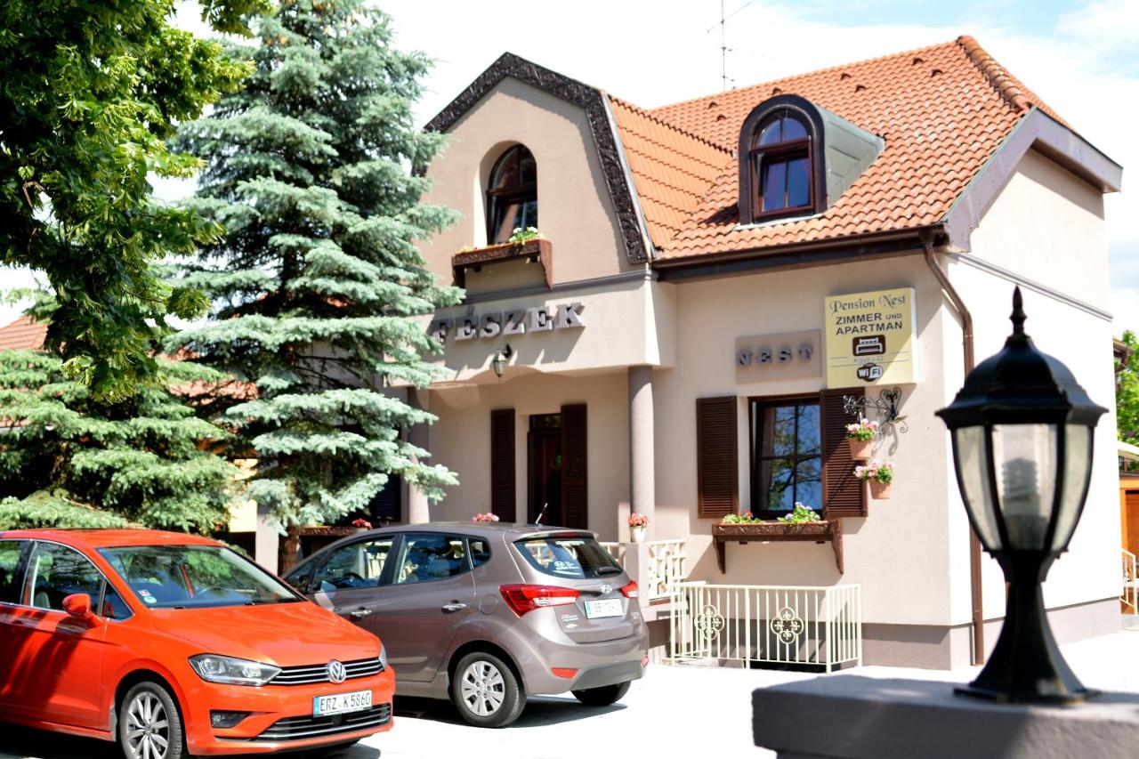 B&B Mosonmagyaróvár - Fészek Fogadó - Pension Nest - Bed and Breakfast Mosonmagyaróvár