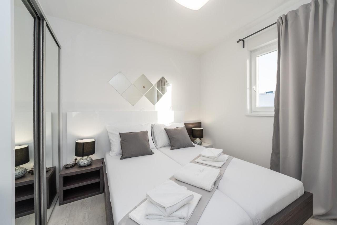 Apartamento de 2 dormitorios con terraza