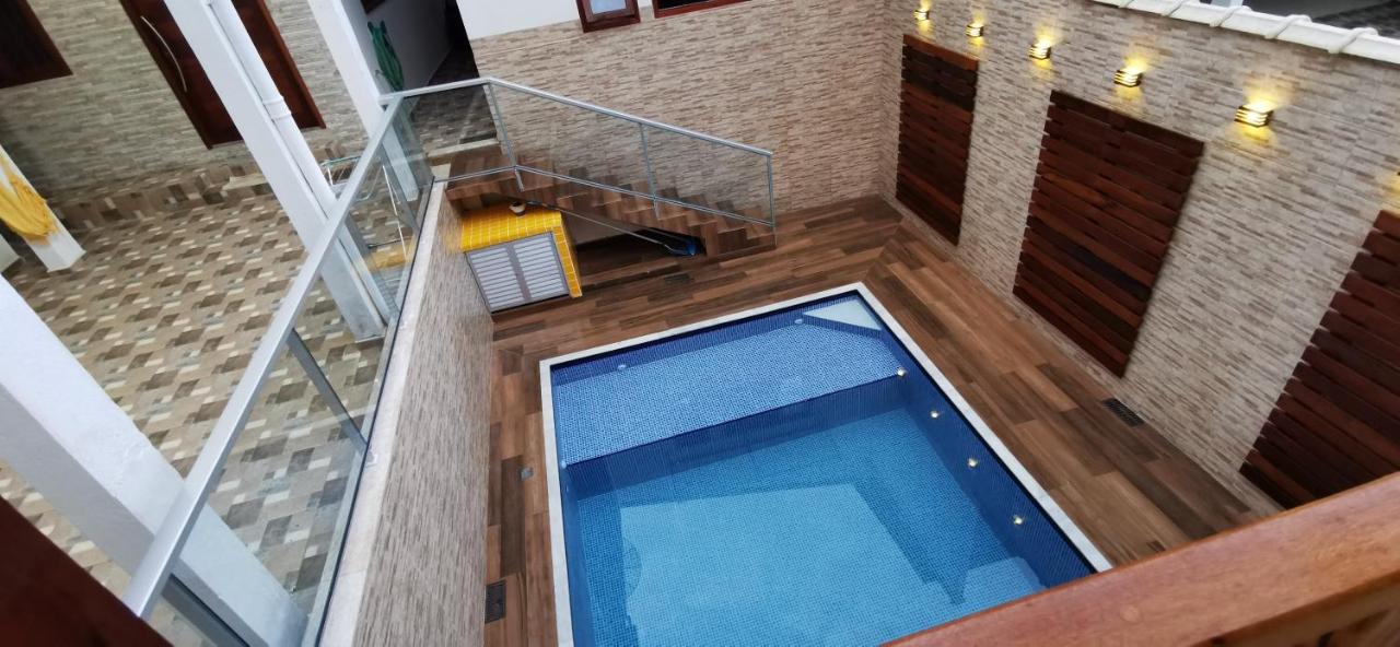 Casa 08 Pessoas com Piscina Praia Vermelha do Norte - Bed and Breakfast Ubatuba