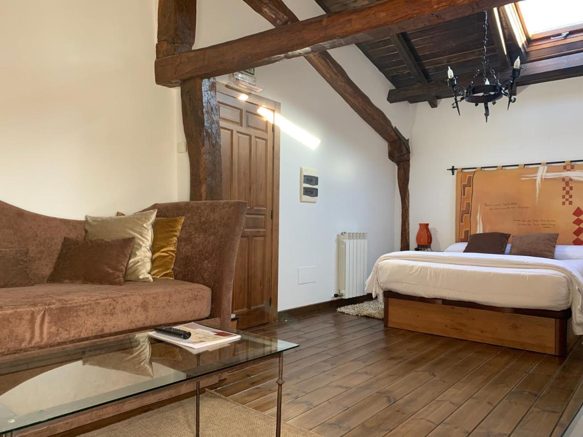 Casa San Andres Del Valle - B&B Estollo