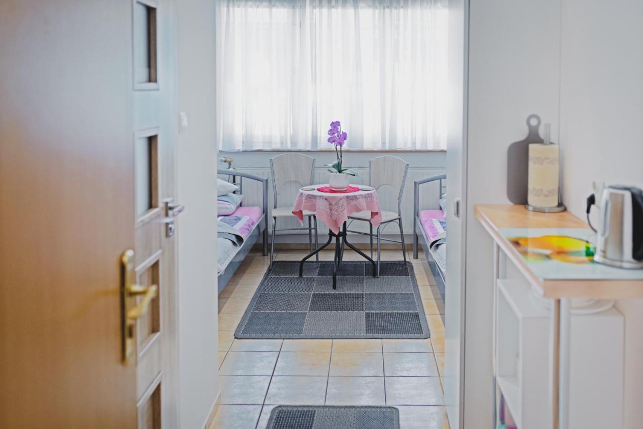 Apartment (2 Personen - egal welchen Alters - und 1 Kind bis 2 Jahre) 